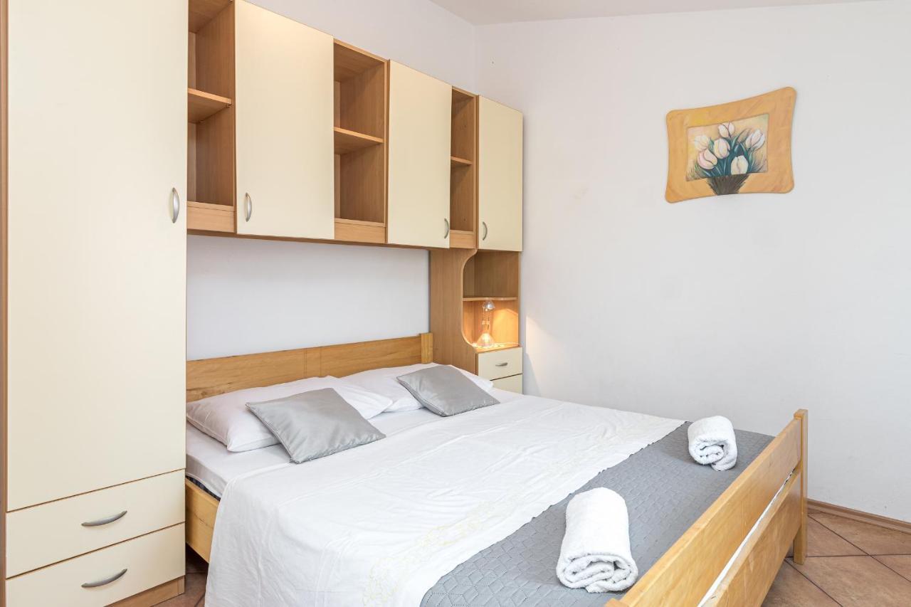 Apartments Junek Ровинь Экстерьер фото